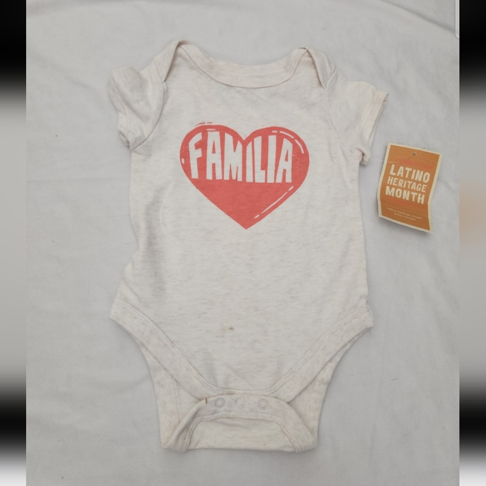 New Target infant boy 3-6m heritage Familia onesie #L001